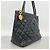 Chanel Tote Bag aus schwarzem genarbtem Kalbsleder - Ansicht 2