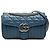Borsa a tracolla Gucci GG Marmont Matelassé in pelle di vitello blu Medium
