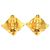 Boucles d'oreilles clips Chanel Gold CC plaquées or motif rhombus - vue 2