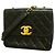 Borsa a tracolla con catena Chanel Matelassé Nero