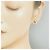 Brincos Van Cleef & Arpels Frivole Mini Stud Earrings - vista 4