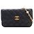 Borsa a tracolla Wallet On Chain Chanel CC in pelle d'agnello matelassé smaltata e perle, nera Nero
