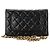 CHANEL - Bolsa de ombro Wallet On Chain Classic/Timeless Chanel em couro liso preto - vista 3