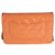 Portafoglio Chanel Classic Wallet On Chain in vernice matelassé arancione scuro - vista 2