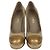 Décolleté platform con punta chiusa Chanel Beige, Gold in camoscio e pelle