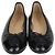 Ballerine CC con punta chiusa in pelle nera e pelle verniciata Chanel