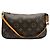 Borsa a tracolla Louis Vuitton Monogram Pochette Accessoires Marrone