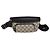 Borsa a cintura Gucci in tela GG Supreme nera e beige