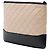 Clutch Chanel Gabrielle O Case Medium in vitello invecchiato matelassé bicolore Beige - vista 2
