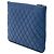Le Boy Chanel Blue Medium Quilted Caviar Boy O Case Clutch - vista 2