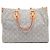 Louis Vuitton Gray Monogram Denim Onthego MM - vista 2