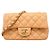 Bolso de hombro Chanel de piel de cordero beige