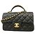 Chanel Matelassé Schultertasche mit Kette