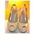 Fendi Slingback Peep-Toe Pumps aus Lackleder in Weiß/Creme - Ansicht 3