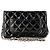 CHANEL - Classic/Timeless Chanel Wallet On Chain Schultertasche aus schwarzem Lackleder - Ansicht 3