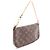 Bolso Louis Vuitton Pochette Accessoires - vista 2