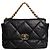 Chanel Bolsa de ombro acolchoada em pele de cordeiro preta 19 com corrente