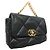 Bolsa Chanel em pele de cordeiro - vista 2