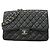 Bolsa de ombro Chanel em couro de bezerro grão preto