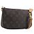 Pochette Accessoires NM aus Monogramm-Canvas von Louis Vuitton