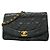 Borsa a tracolla Chanel Diana con catena in pelle d'agnello nera