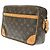 Louis Vuitton Trocadero Monogram Canvas 30 - vue 3