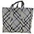 Burberry Shopper aus kariertem Canvas