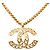 Collana con pendente filigrana Chanel Gold CC placcata oro - vista 2