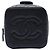 Vanity Beauty case Chanel in vitello matelassé nero con CC e catena - vista 3