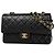Borsa a tracolla Chanel Matelassé in pelle nera