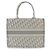 Bolso Christian Dior Book Tote Medium - vista 2
