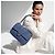 Borsa a spalla matelassé Chanel Blu Denim - vista 2
