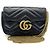 Gucci GG Marmont gesteppte Leder-Schultertasche