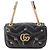 Borsa a tracolla Gucci Black Medium GG Marmont in pelle matelassé con borchie GG