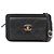 Clutch Chanel in pelle di agnello matelassé nera con tasca frontale e catena