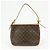 Louis Vuitton Hudson Monogram Canvas GM - vista 2