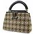 Borsa Louis Vuitton Capucines MINI - vista 9