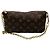 Borsa a tracolla Louis Vuitton Brown Monogram Canvas Pochette Accessoires - vista 3