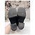 Mocassini Chanel in pelle nera con plateau e cuore - vista 6