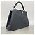 Borsa Louis Vuitton Capucines BB - vista 2