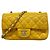 Chanel Mini Matelassé Schultertasche mit Kette