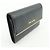 Cartera compacta bi-fold de piel Saffiano PRADA Negra Oro 1MH840 - vista 4