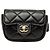 Monedero Chanel Black CC Quilted Lambskin Flap Arm