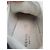 Gucci Sneaker Basse in Pelle Bianca Perle e Borchie - vista 5