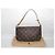 Louis Vuitton Pochette Accessoires Monogram Canvas Medium - vista 3