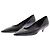 The row Schwarze Leder-Pumps