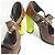 Fendi Pumps aus Leder mit Cut-Outs - Ansicht 5