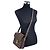 Louis Vuitton Borsa a tracolla Pochette Metis Monogram in tela marrone - vista 2