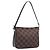 Louis Vuitton Trousse Make Up Damier