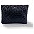 Clutch Chanel O Case de piel de cordero acolchada Medium